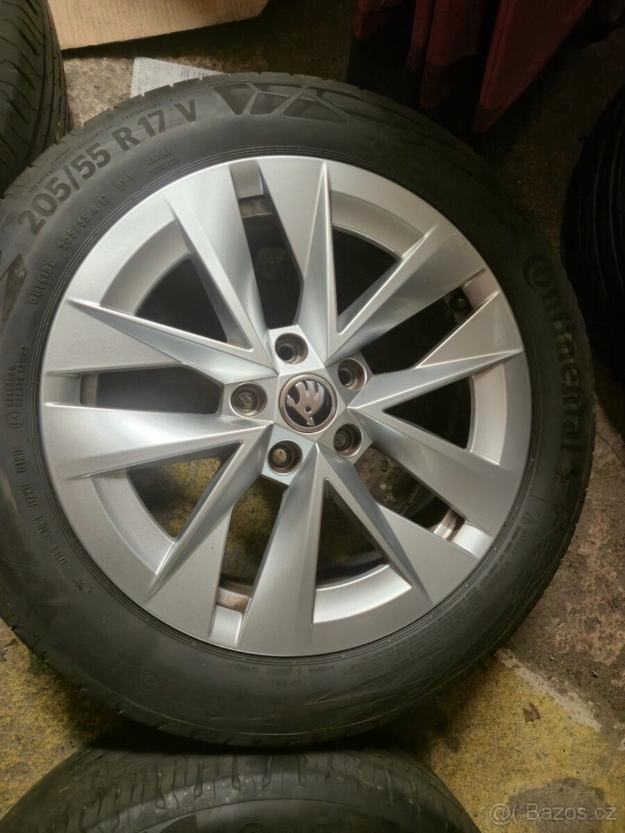 5x112 škoda 205/55 R17 - 5