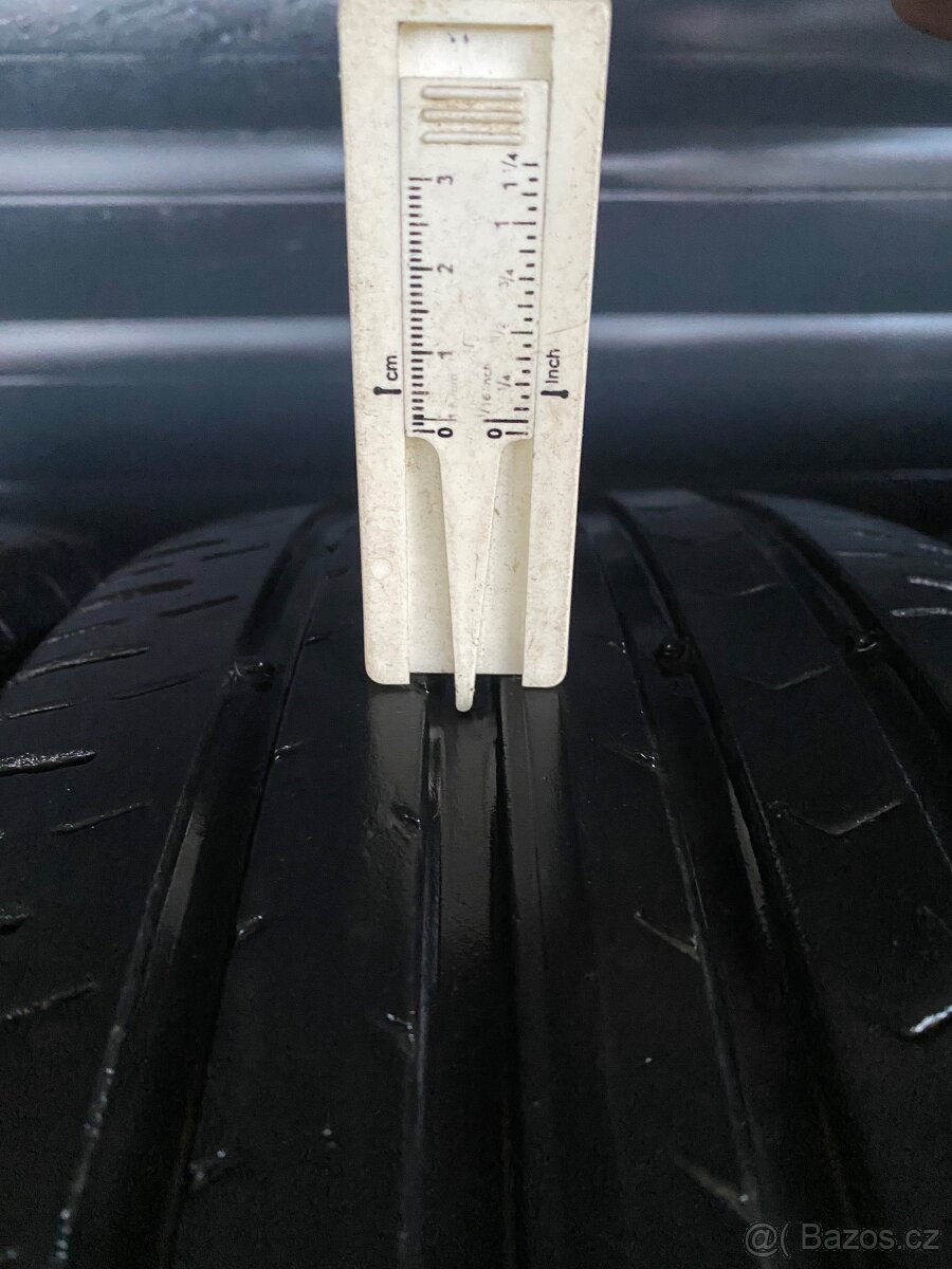 Letní pneu Contimental 215/55 R17 - 5