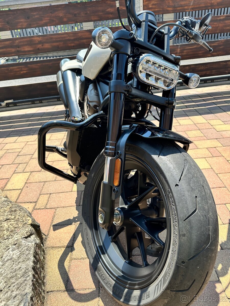 Harley Davidson 1250s Sportster - 5