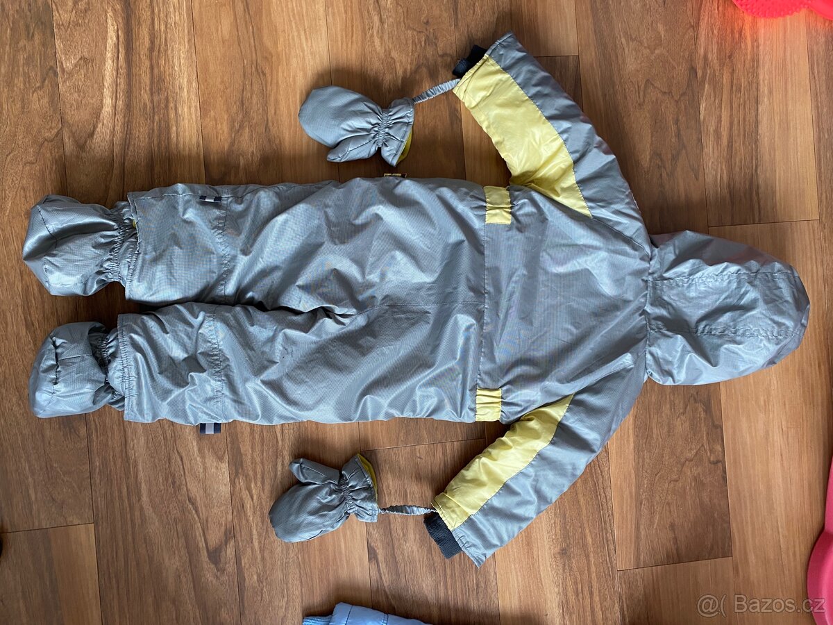 2 kombinézy vel. 86 - 5