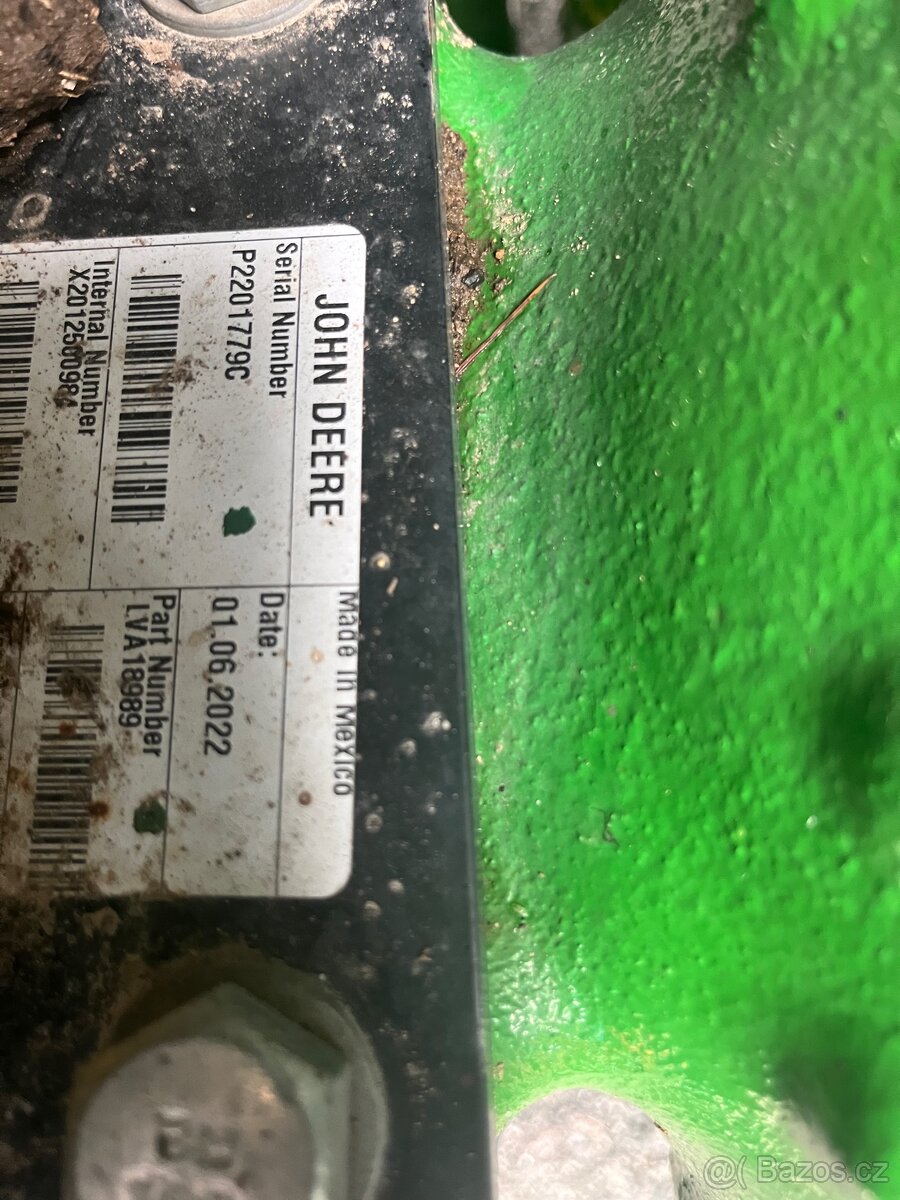 John Deere 4052R - 5