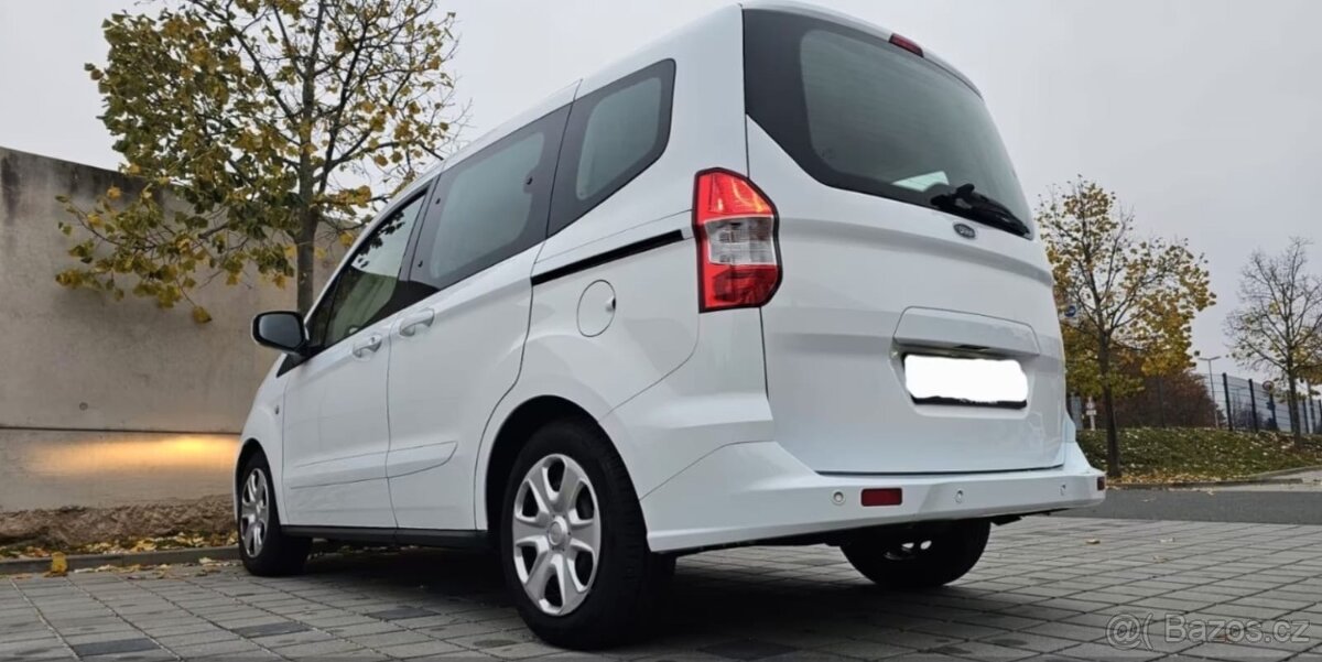 Ford Tourneo Courier 1,5 tdci - 5
