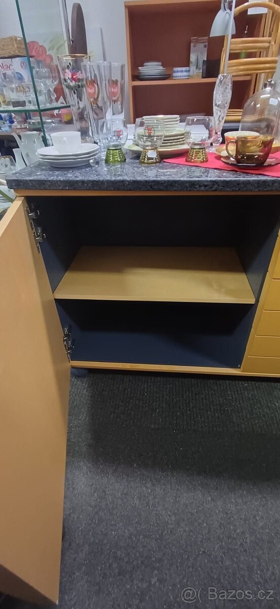 Komoda s mramorovou deskou - 5