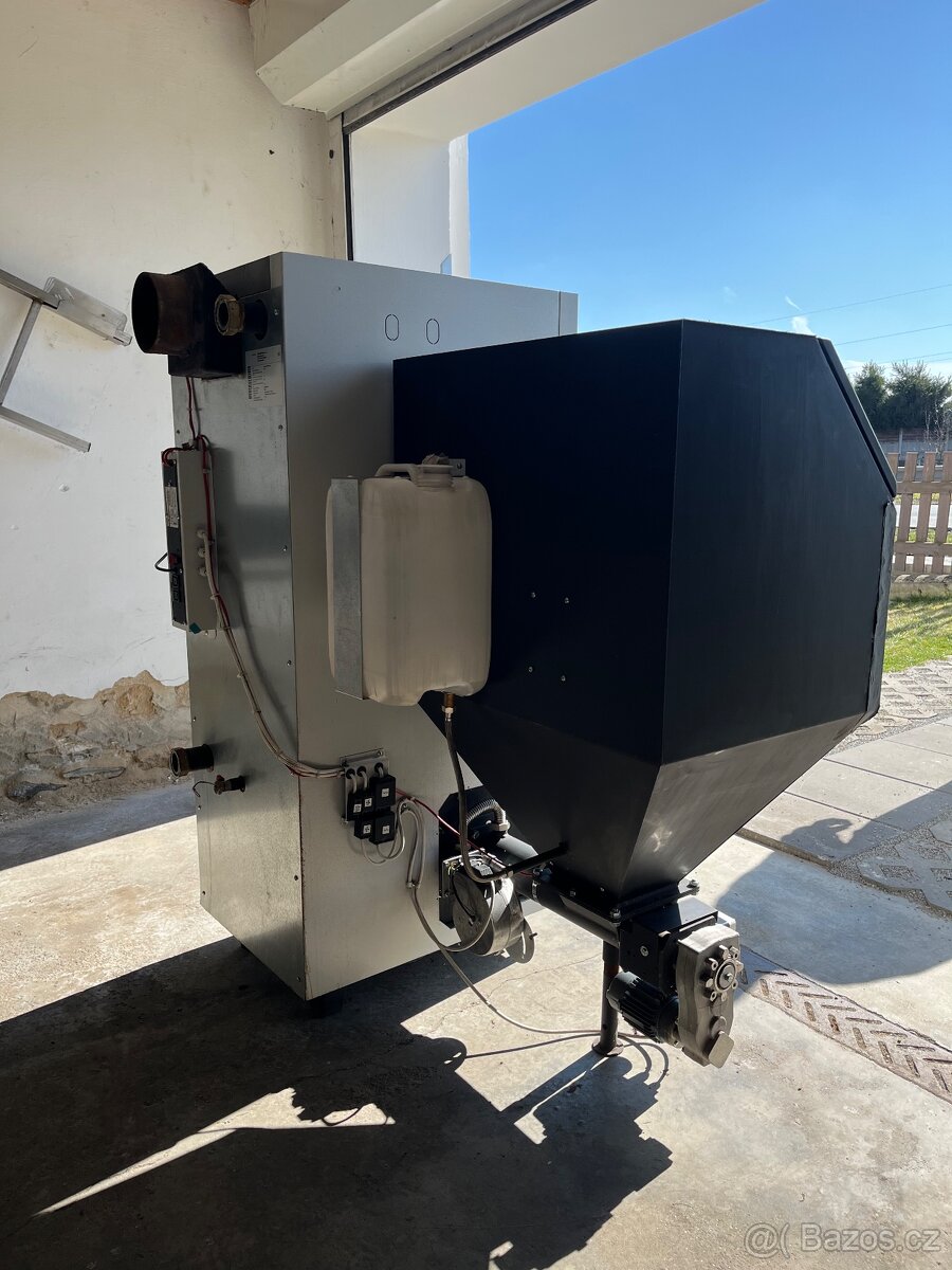 automat Benekov U25 - 5