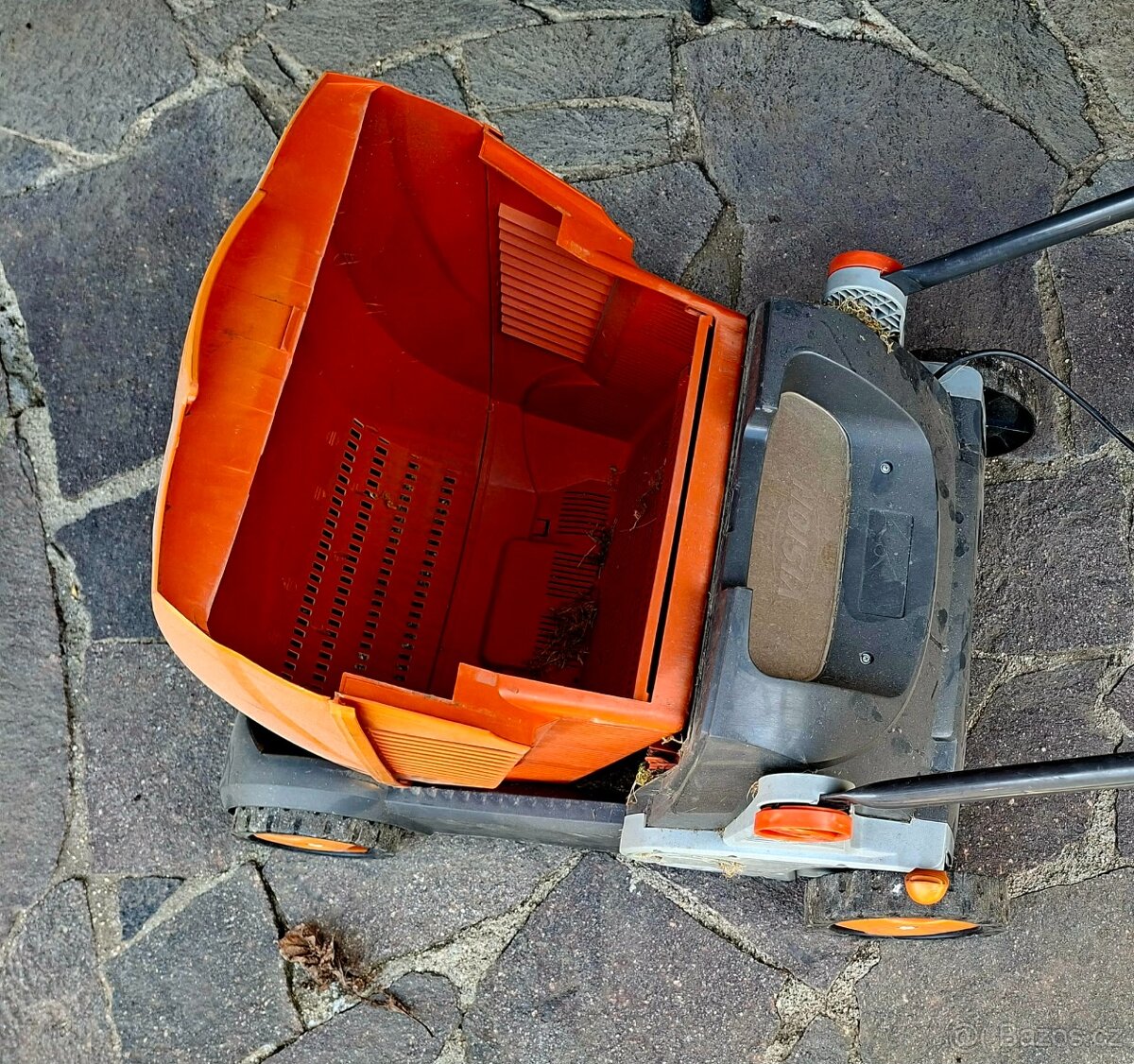 Flymo - Elektrický vertikutátor 340 + nový válec s pery - 5