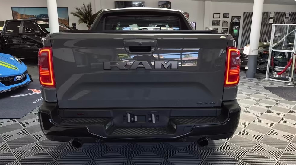 Dodge RAM Rampage R/T H&K - 5