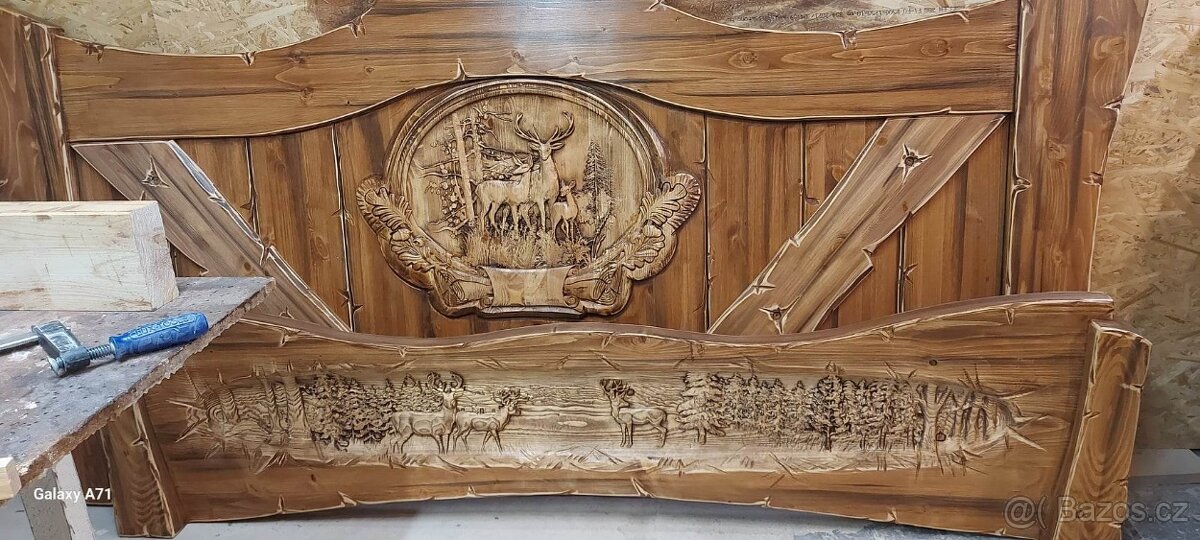 Predám masivni postel s loveckým motívem180×200 - 5