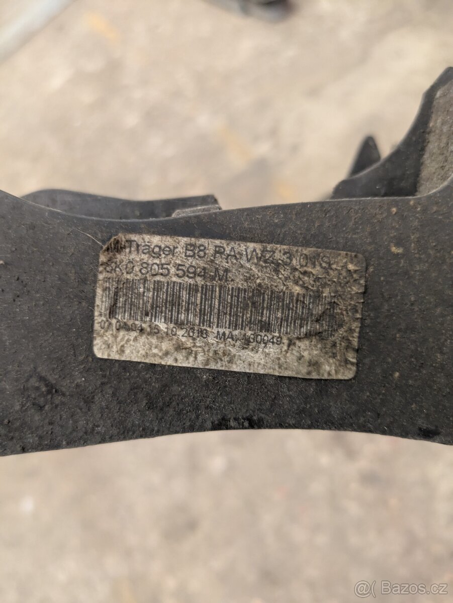 Chladičovà stěna Audi A5 - 5