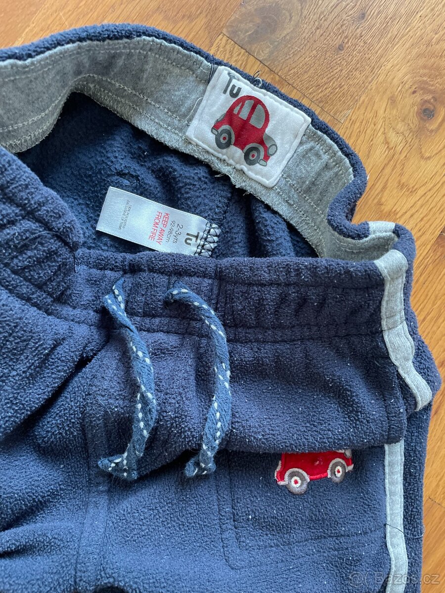 Kalhoty, tepláky - vel. 92 - 98, 2 - 3 roky - 5