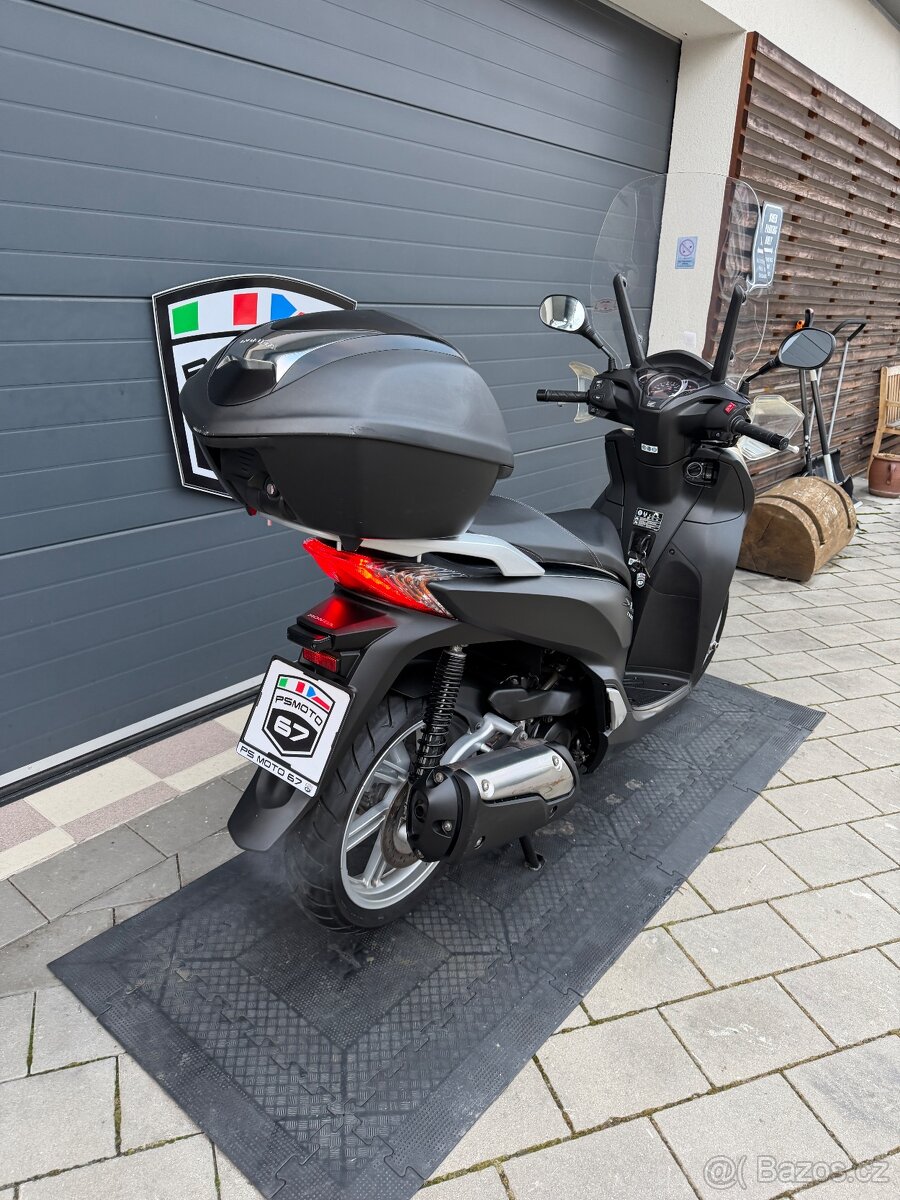 Honda Sh 300i ABS rok 2017 - 5