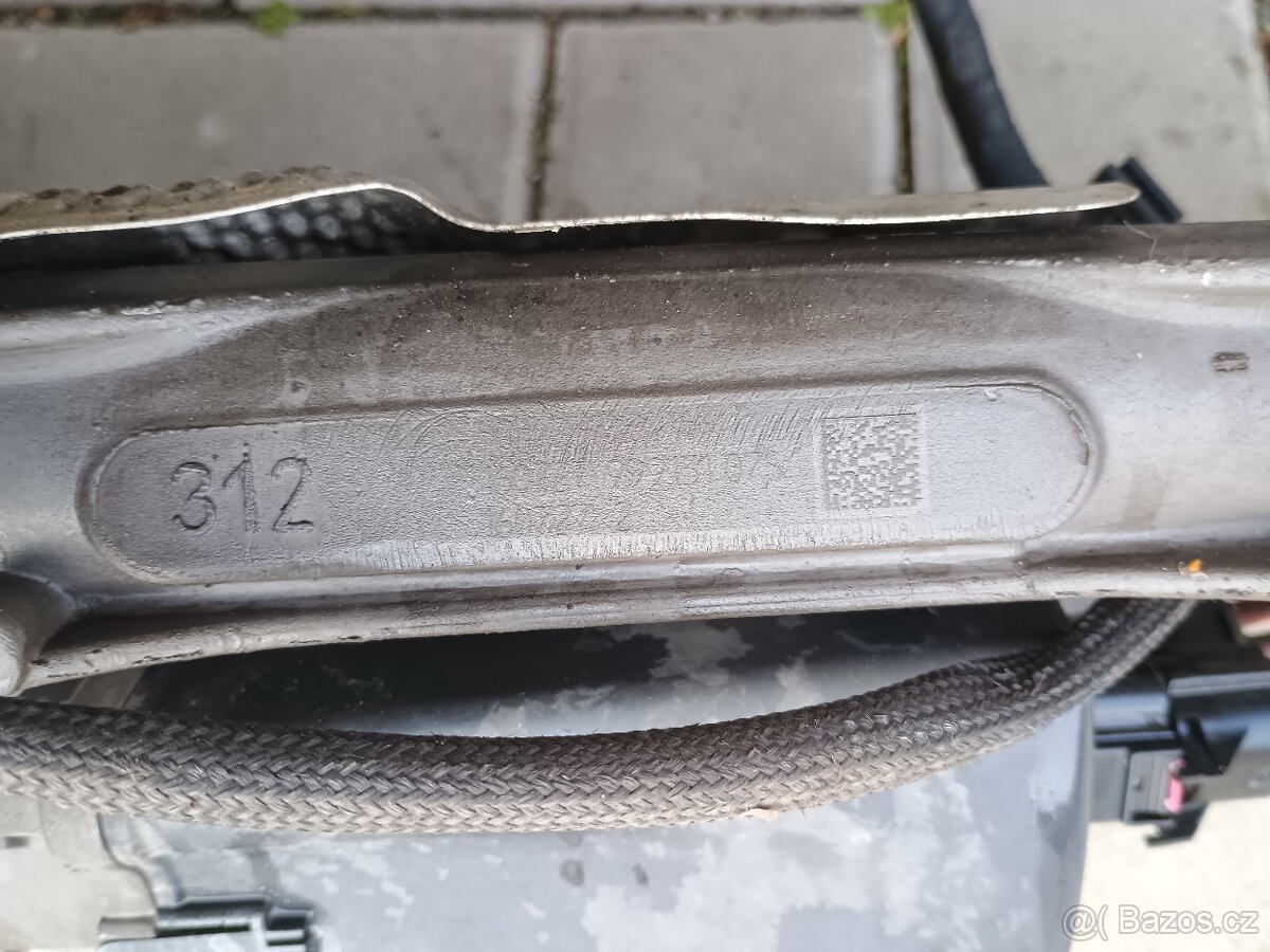 Prodám řízení na vw Touran 5T1 - 5