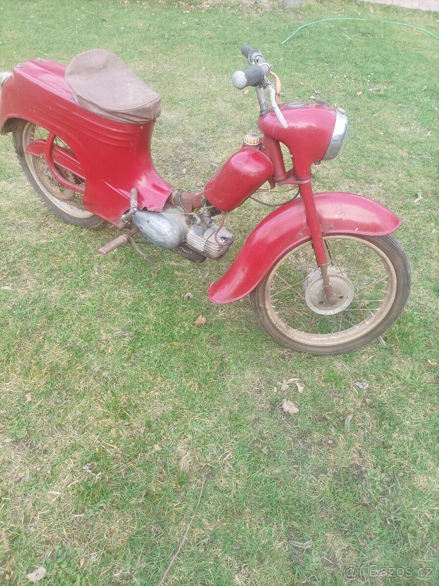 Jawa 555 - 5