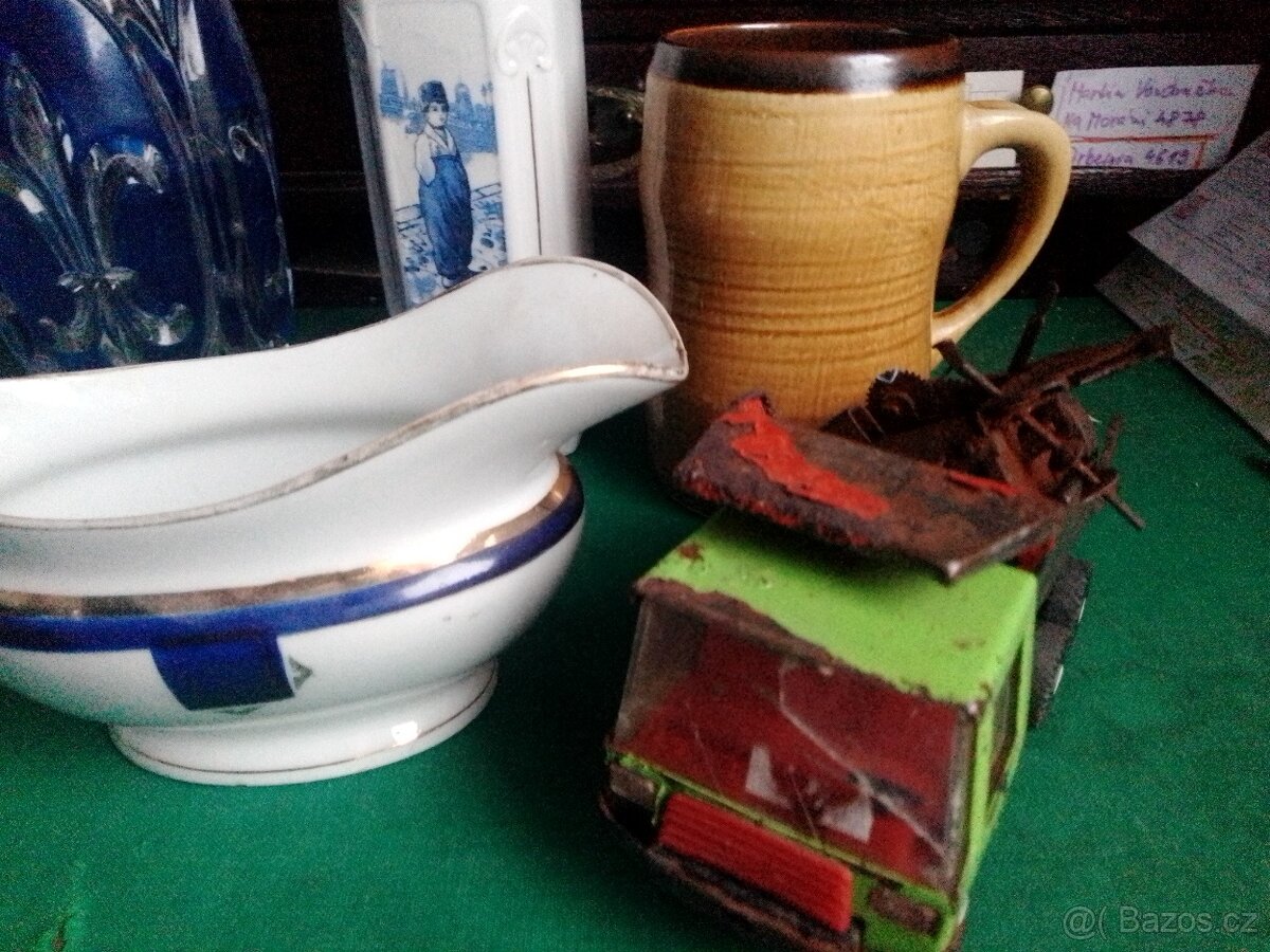 Konvolut sběratelských předmětů - 5