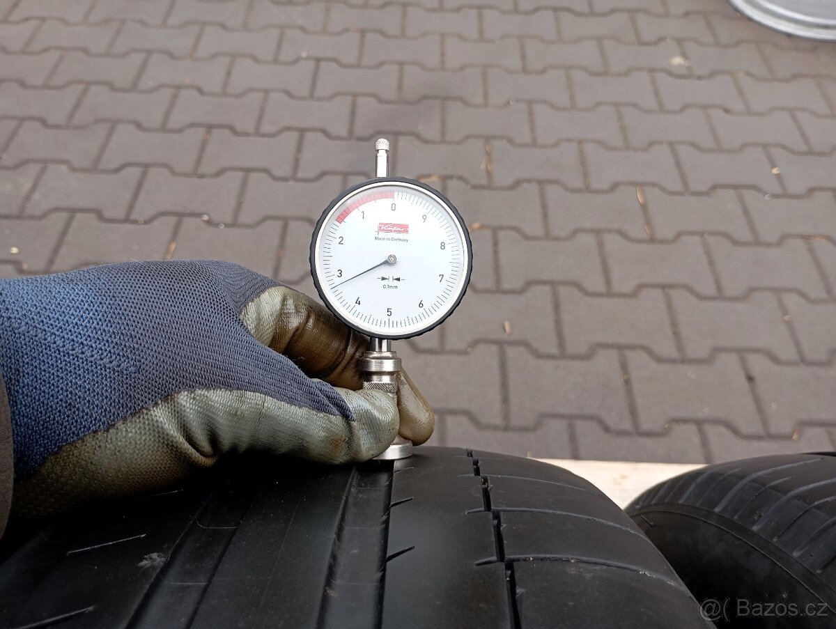 235/55/19 letní pneu michelin - 5