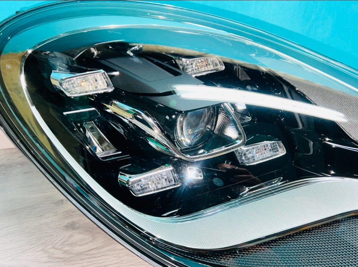 Porsche Panamera 971 světla full led - 5