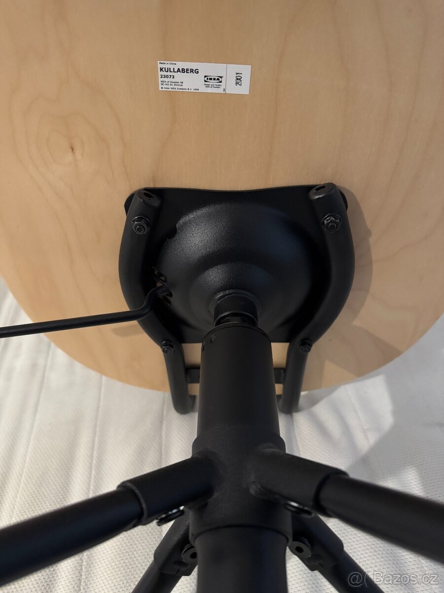 Prodáme Ikea KULLABERG otočnou židli, jako novou - 5