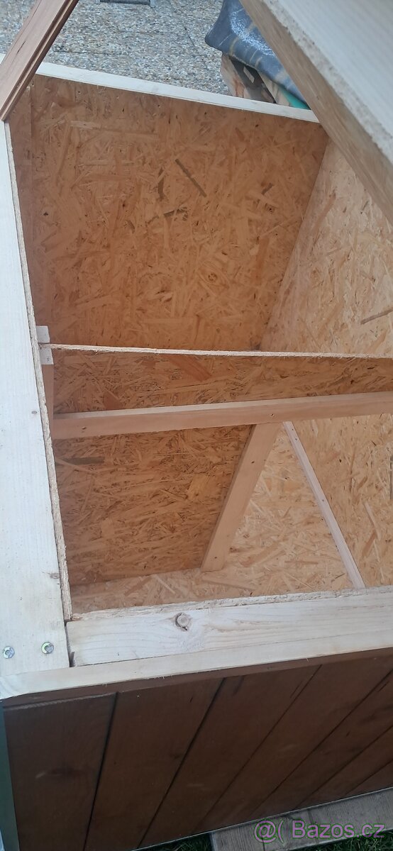 Zateplená psi bouda - 5