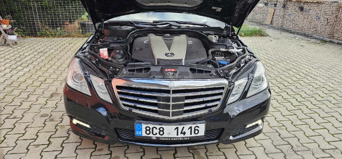 Mercedes-Benz E 350 V6 - 5