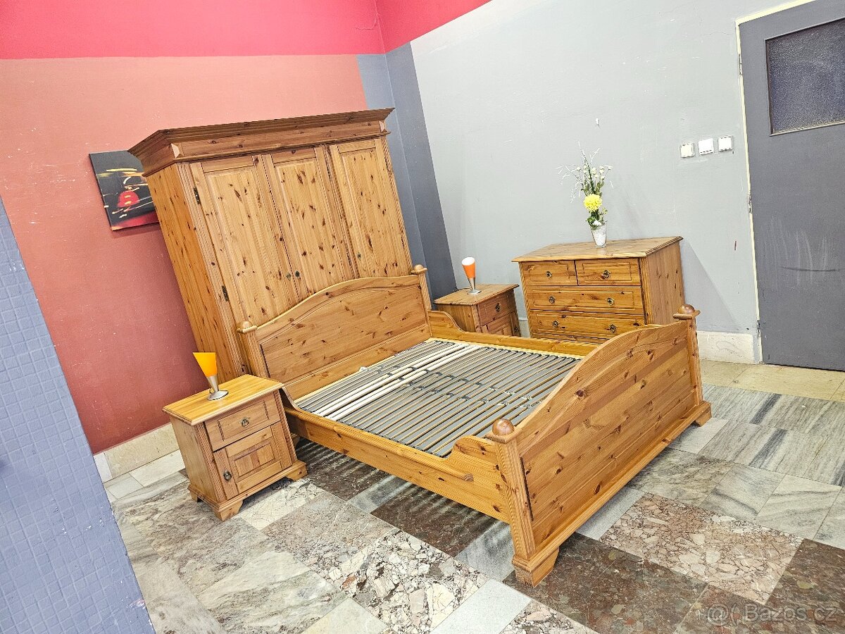 ...Zamluveno...Ložnice Celodřevená - 5