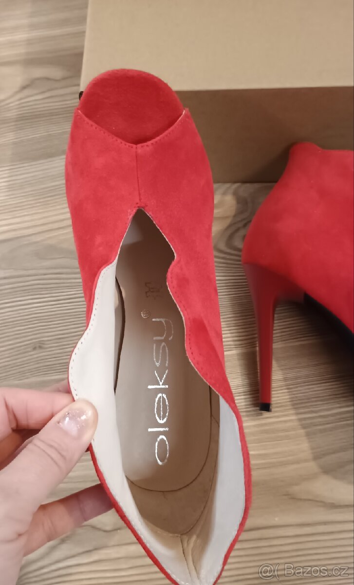 Dámské lodičky vel.39, semišové - 5