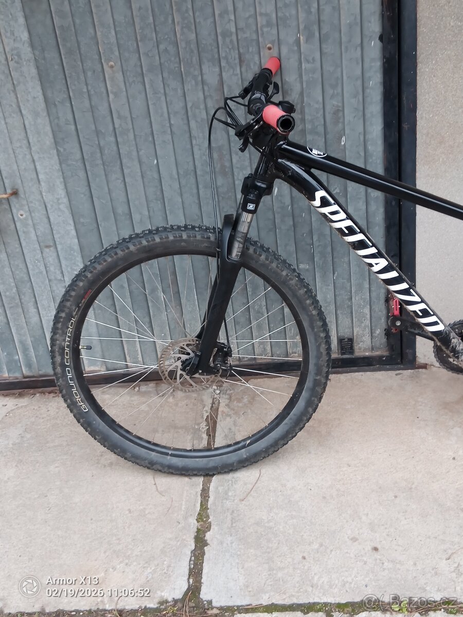 Horské kolo Specialized Rockhopper 27,5" - 5