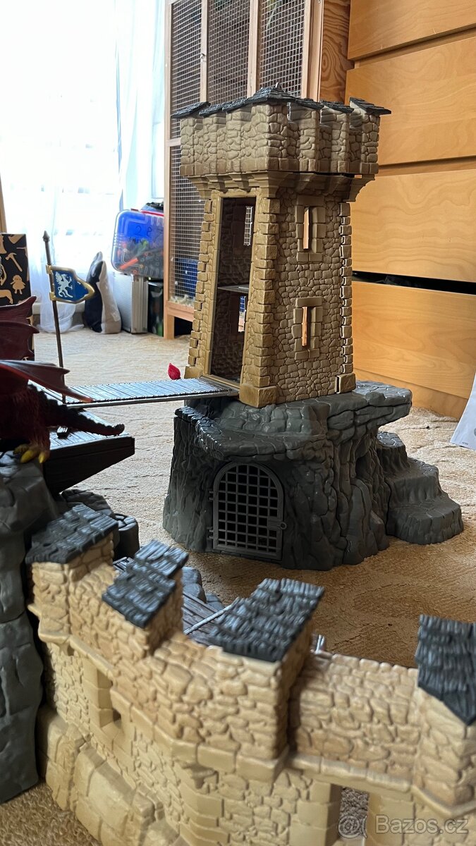 Schleich Velký rytířský hrad s příslušenstvím - 5