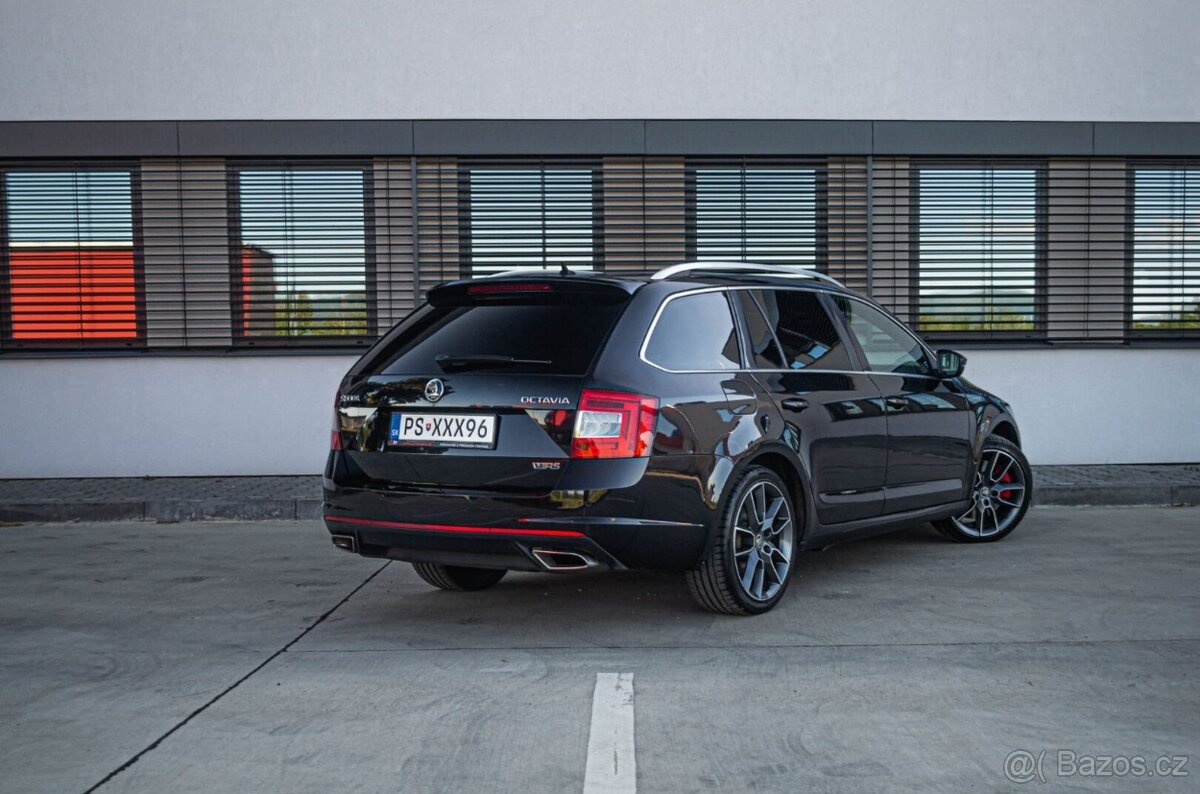Škoda Octavia Combi 2.0 TDI DPF RS DSG - 5