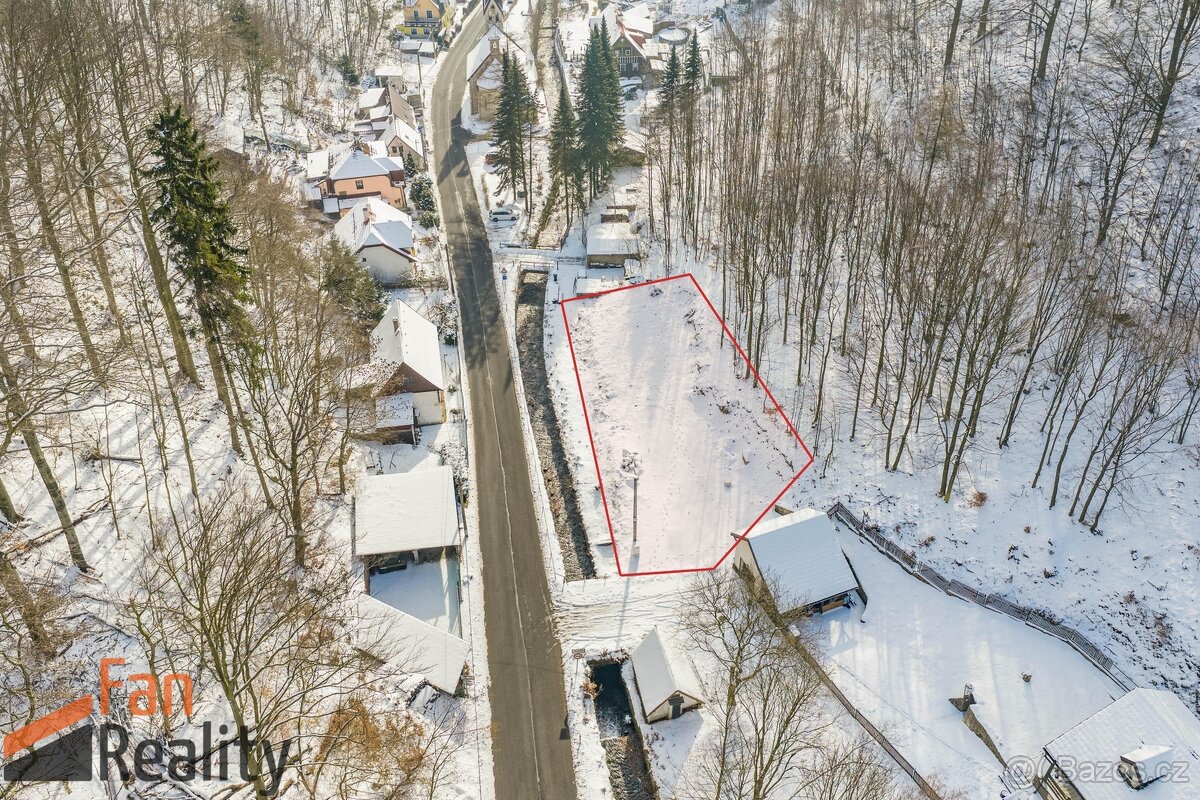 Prodej stavební parcely - 5