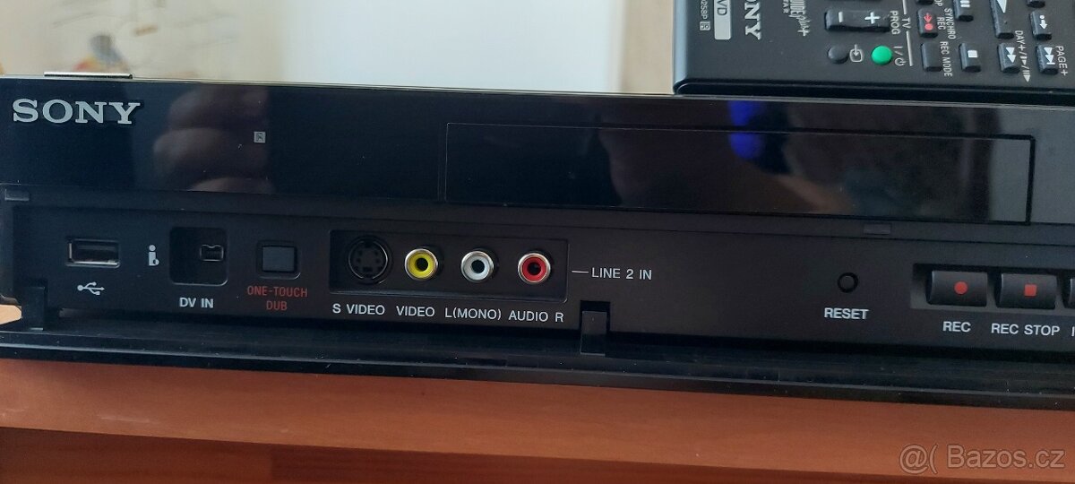 SONY DVD REKORDÉR RDR-DC 105 - 5