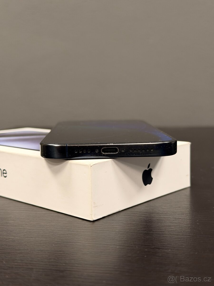 iPhone 15 Pro Max 512GB modrý titan - výborný stav - 5