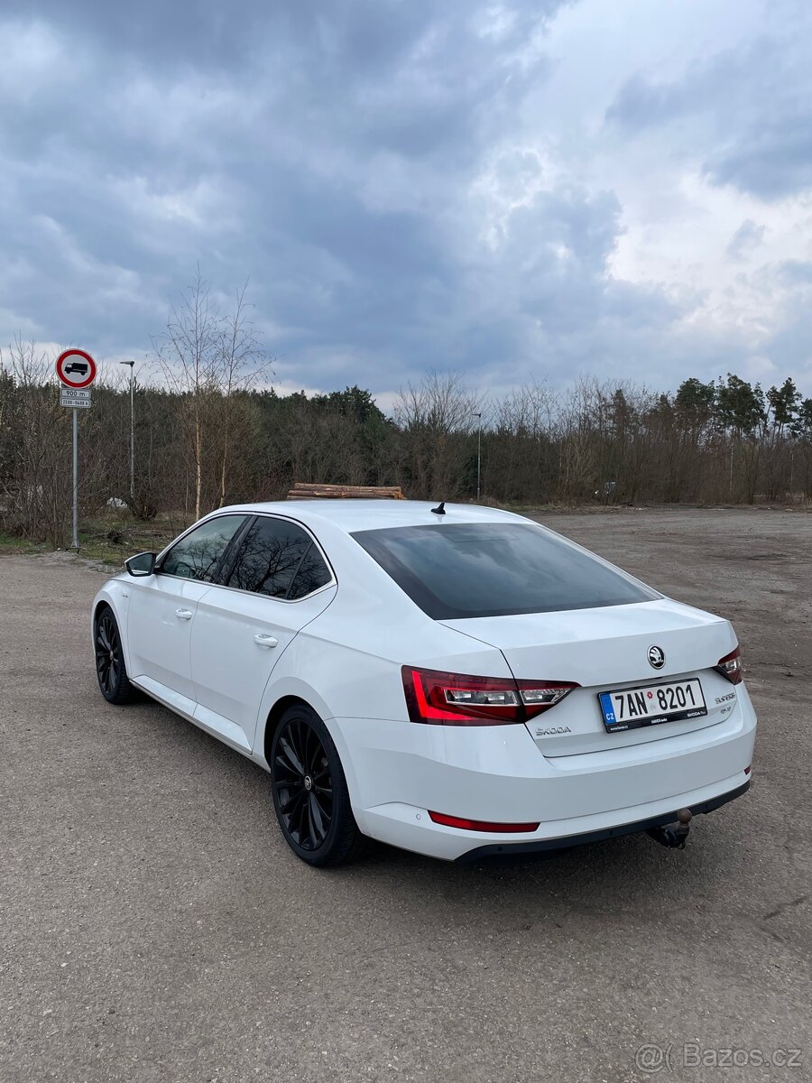 Škoda Superb L&K 140kw 4x4 2019 - 5