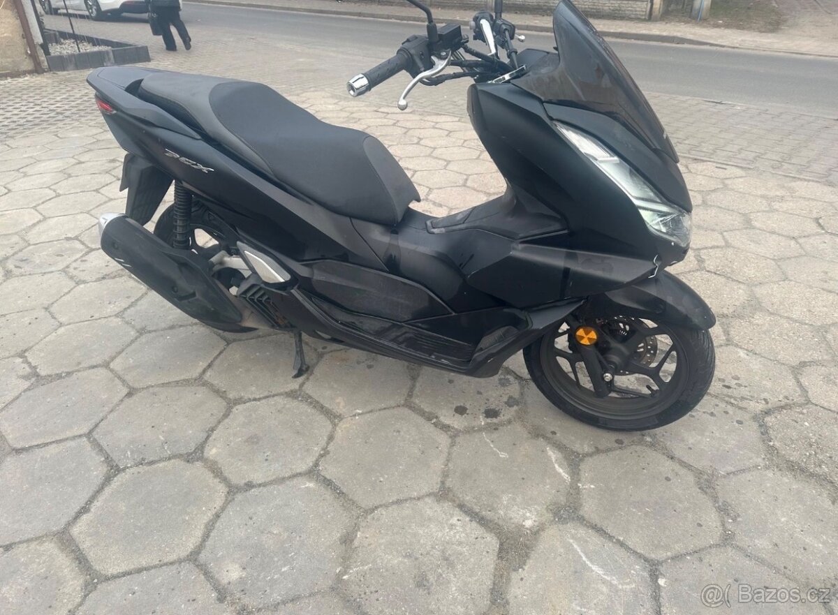 Honda pcx 2021 - 5