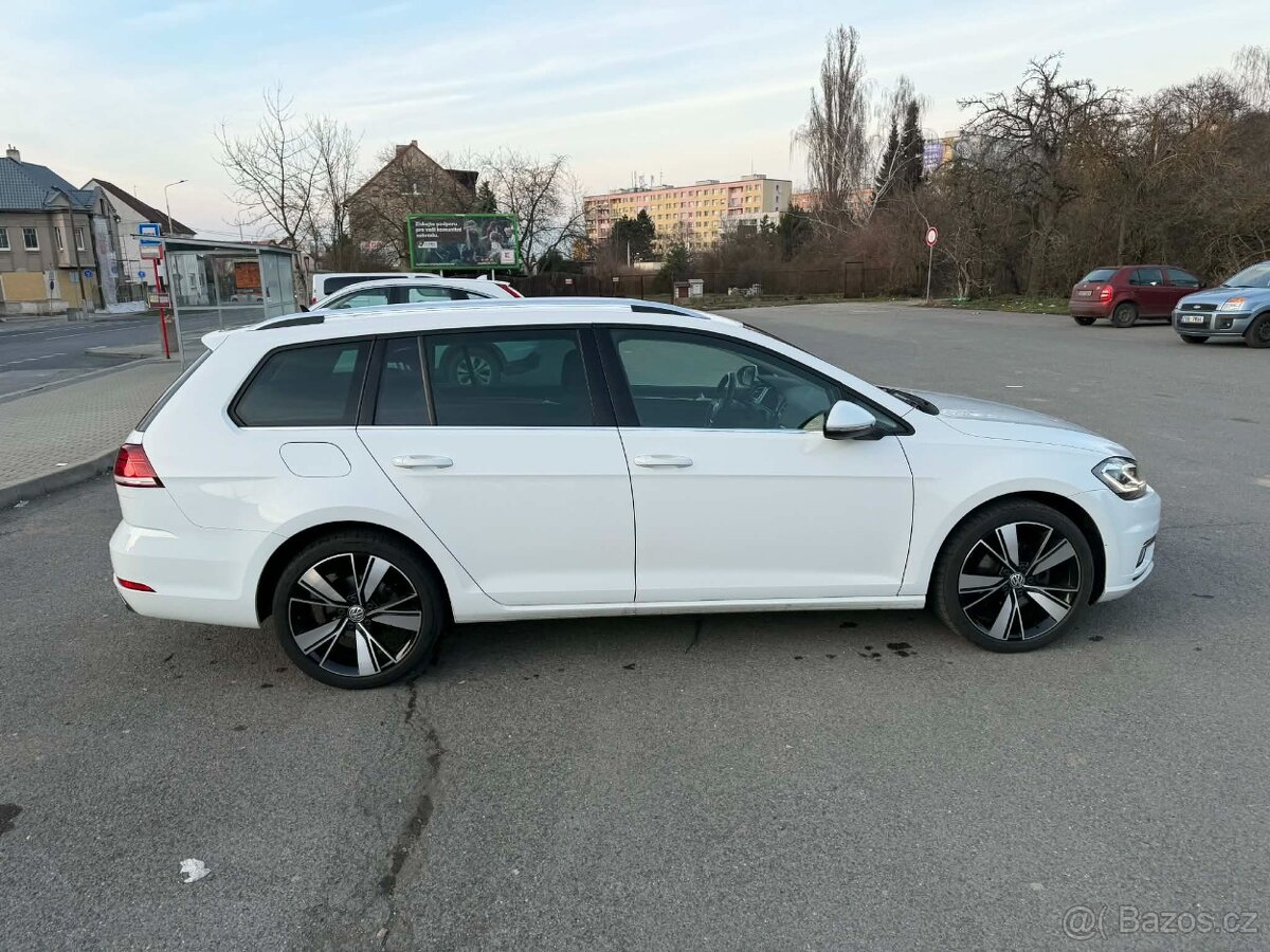 VW Golf 2.0, 110 kW, nafta, top výbava - 5