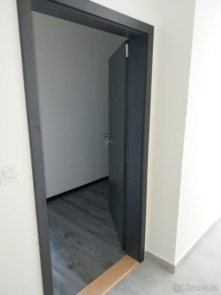 1 KK Hradec Králové, Slezské předměstí - 5