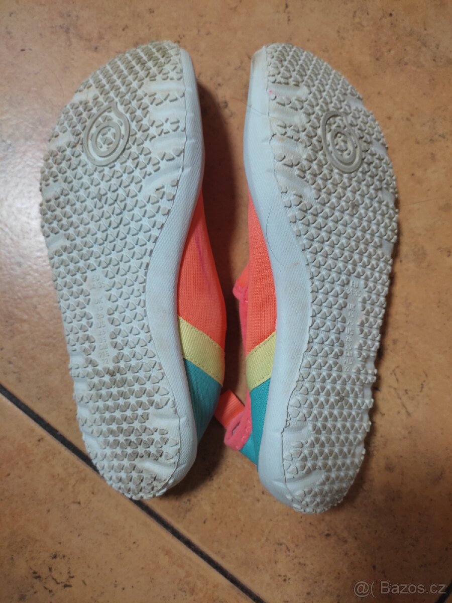 Boty do vody vel.: 34/35 - 5