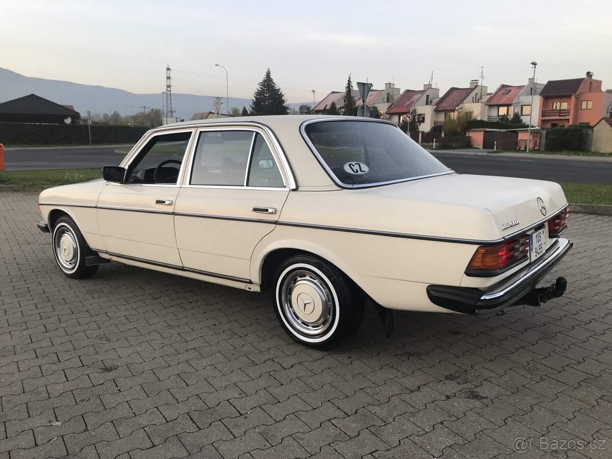 Mercedes Benz W123 240D - 5