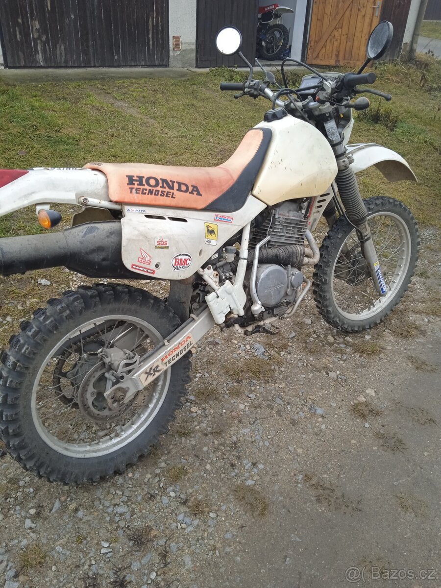 Honda Xr 600 r, Zamluvené - 5