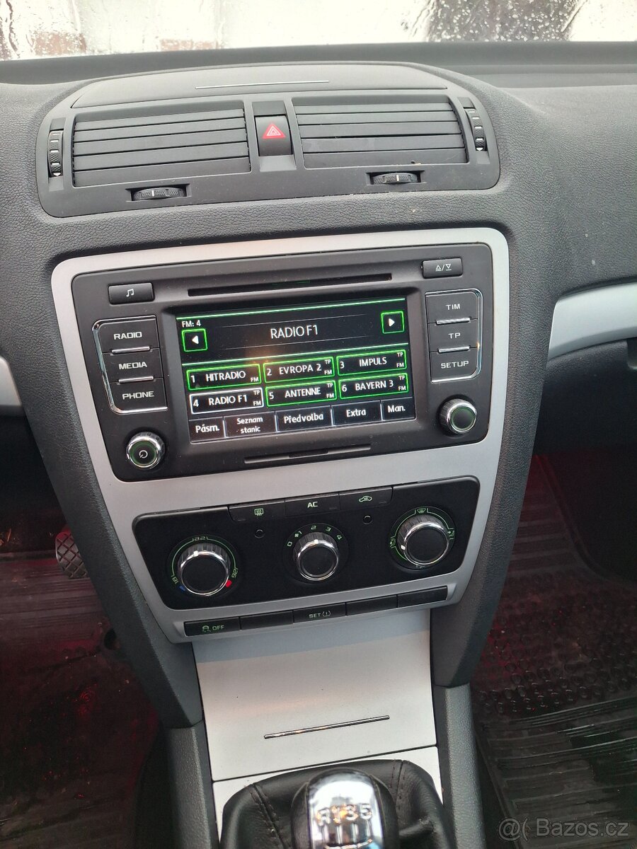 Škoda octavia 1.6 Tdi 77Kw - 5