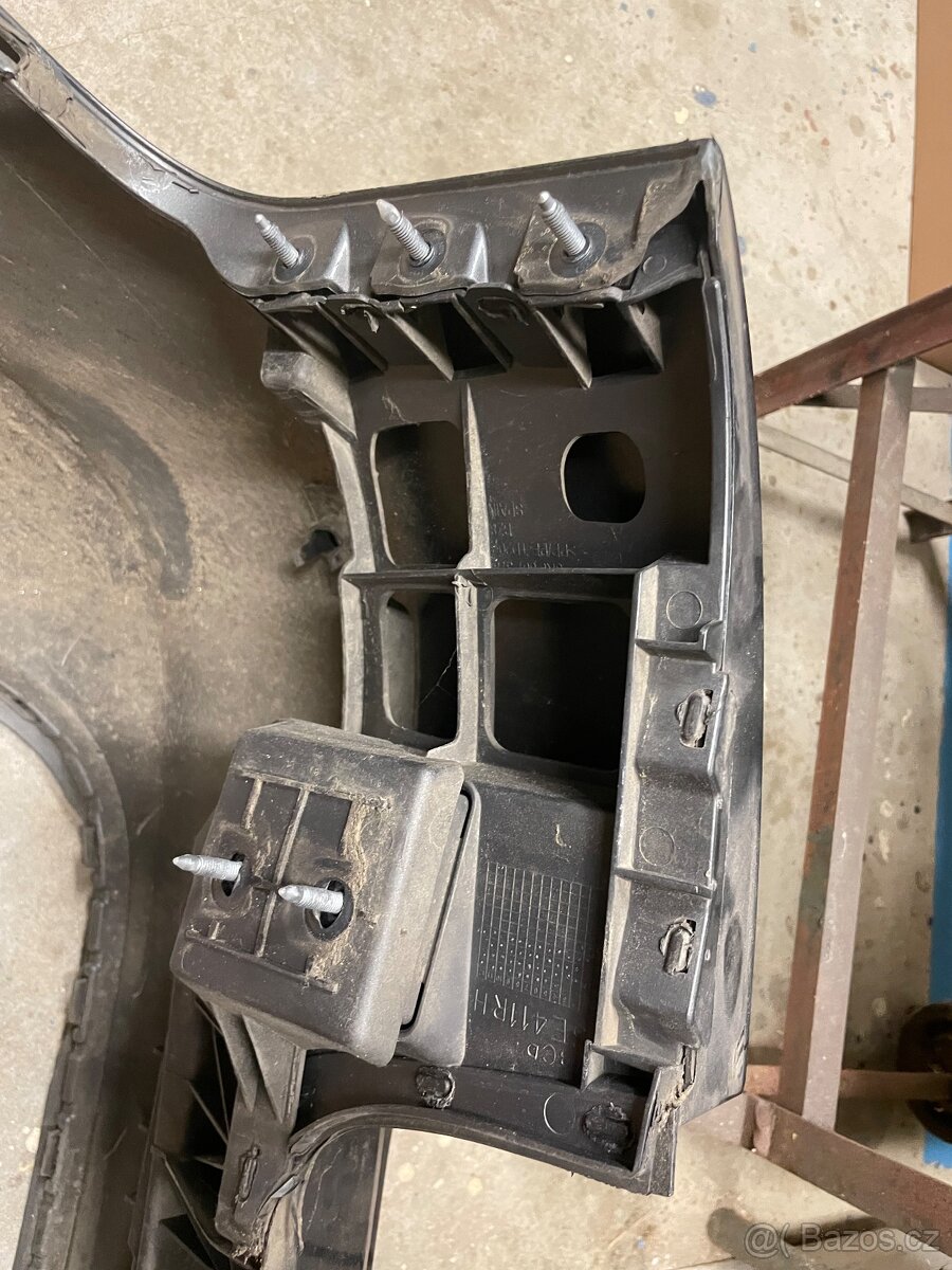 Seat Exeo zadní nárazník - 5