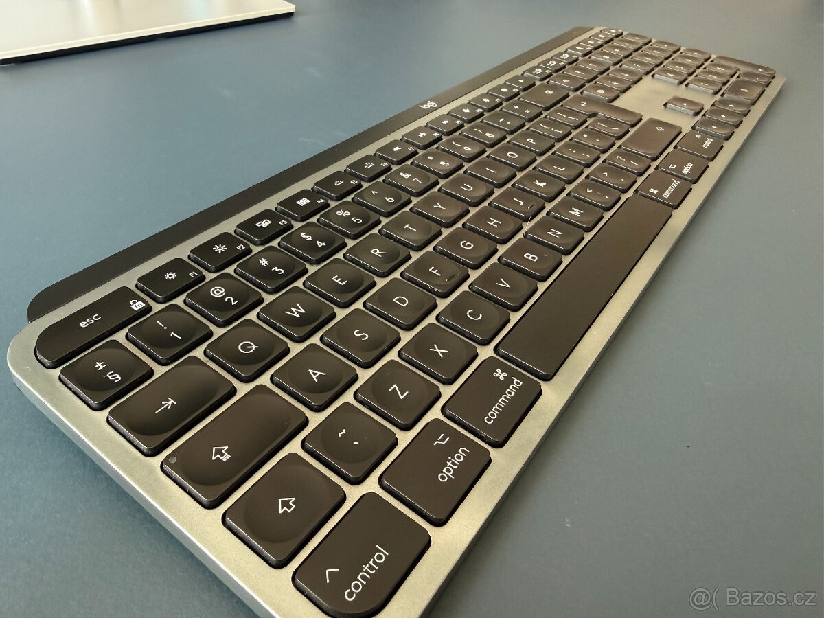 Logitech MX Keys for Mac - 5