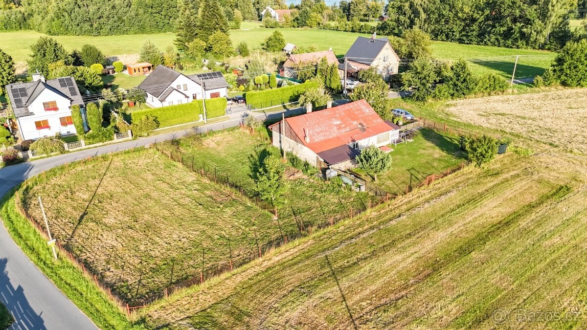 Prodej rodinného domu k rekonstrukci Lučina - 5