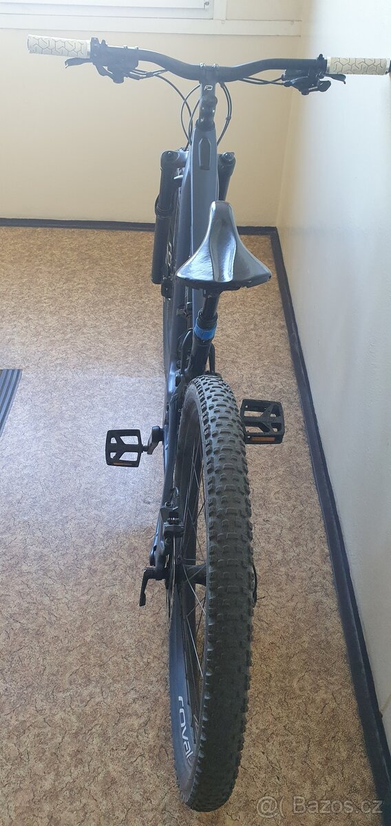 Elektrokolo Specialized turbo levo alloy - 5