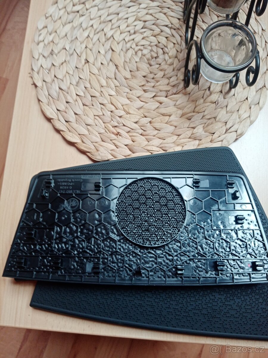 Škoda Enyaq / Elroq 2022, kryt reproduktoru - 5