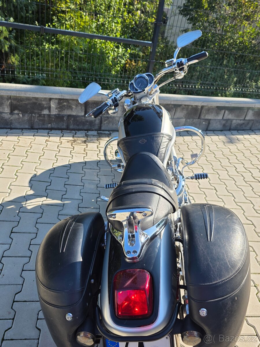 Harley davidson V-Rod - 5