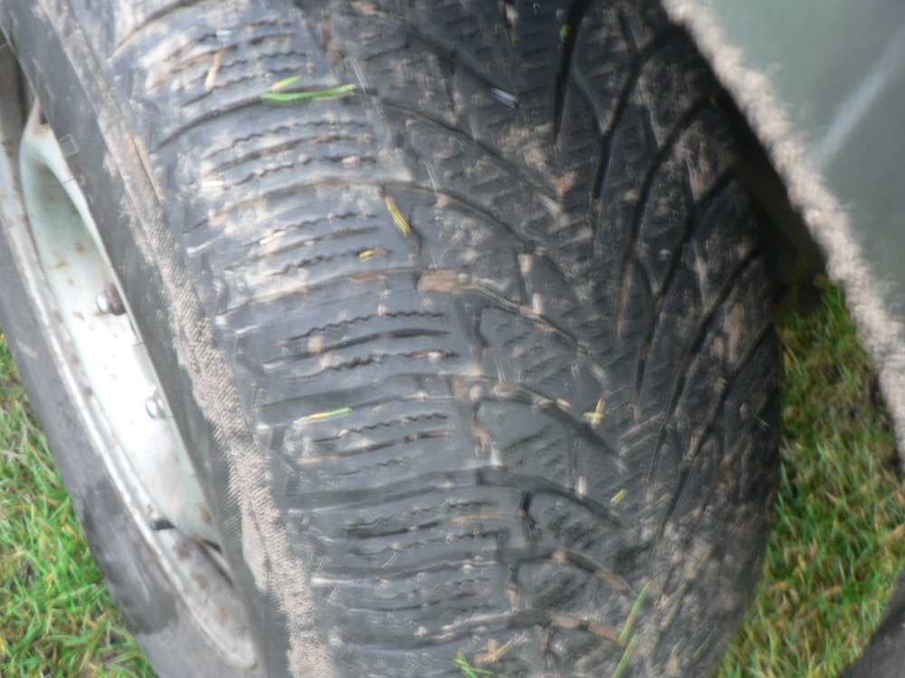 Kia Sorento 2,5 tdi - 5