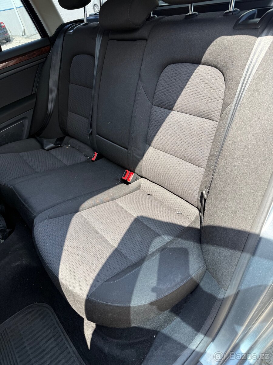 Náhradní díly Škoda Superb 2 Combi - CFGB, NLN - 5