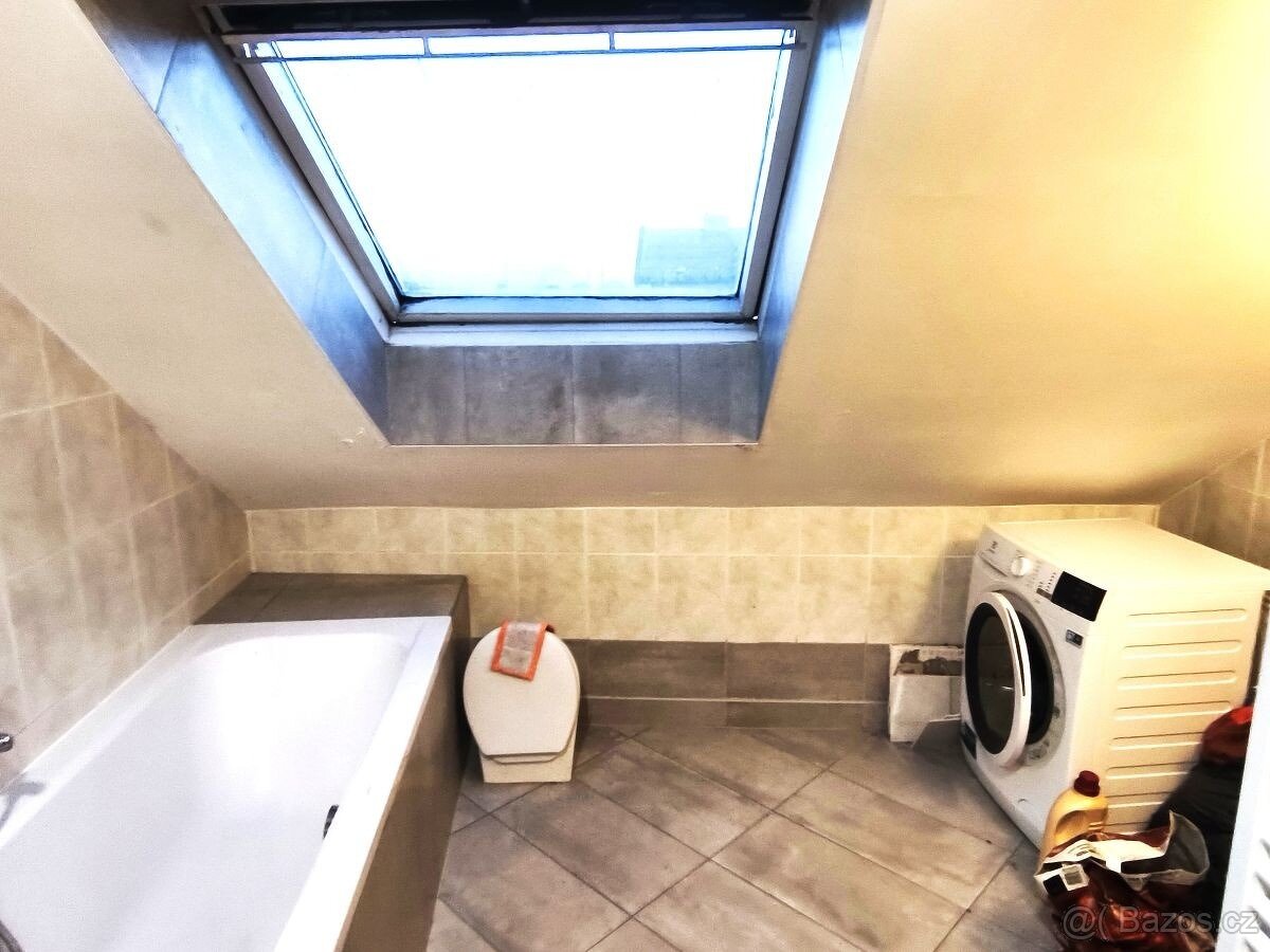 1+kk Mariánské Hory, 7.500 Kč i s energiemi. Cizinci nevadí. - 5