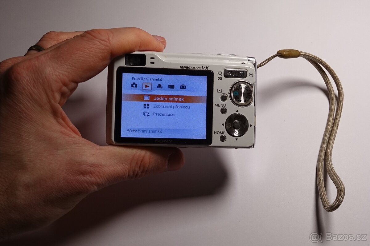 Sony CyberShot DSC-W80 - 5