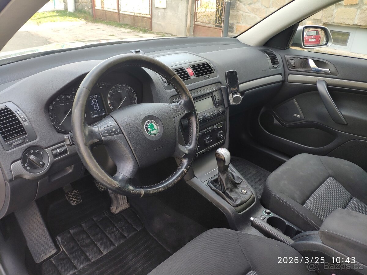 Škoda Octavia II 2.0 FSI Combi, 4x4 - 5