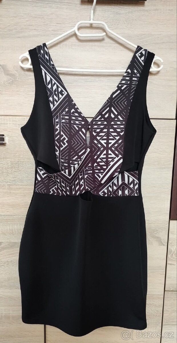 Černé šaty - L - 5